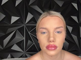 LYALYAtop Porn Show