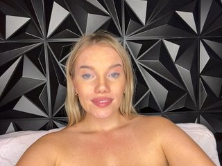 LYALYAtop