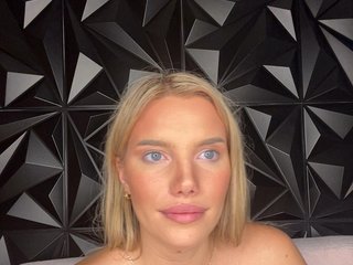 LYALYAtop