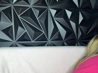 LYALYAtop Porn Show