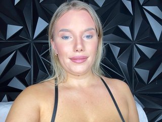 LYALYAtop