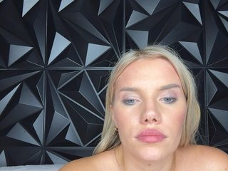 LYALYAtop Porn Show