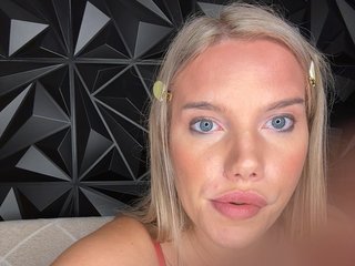 LYALYAtop Porn Show