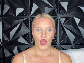 LYALYAtop Porn Show