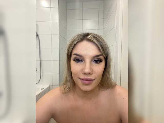 эросцена LYLAtop