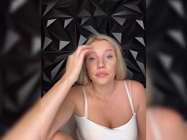 LYALYAtop