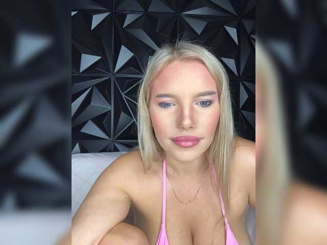 LYLAtop live cam