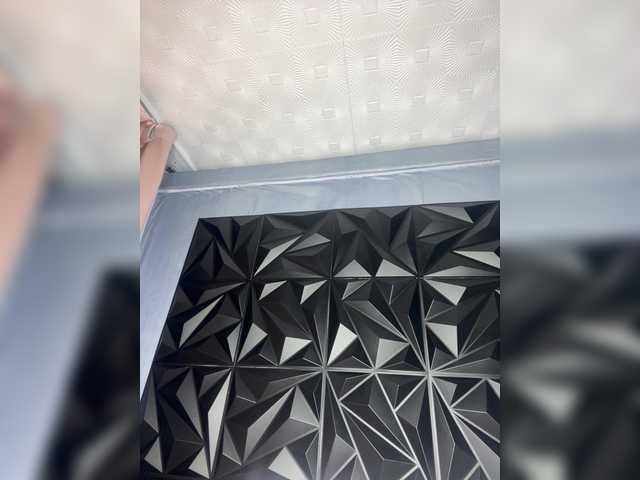 LYLAtop live cam