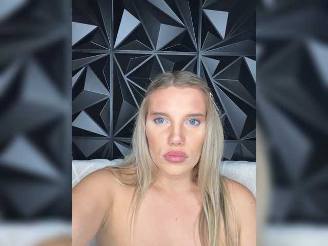 lylatop cam belle