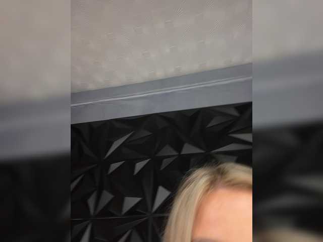 LYALYAtop