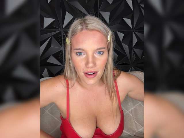 LYALYAtop