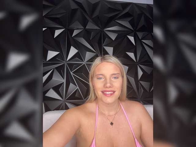 LYALYAtop
