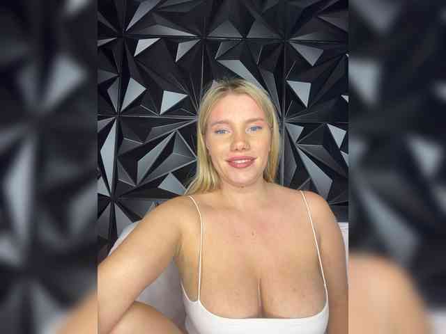 LYLAtop Sex Cam Show
