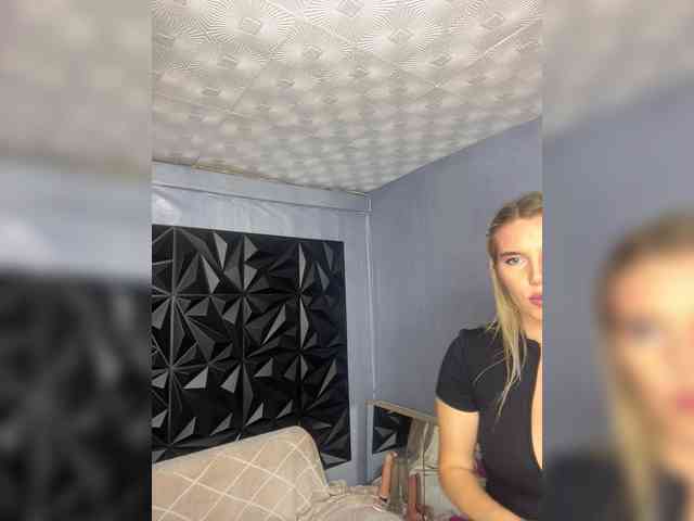 LYLAtop Sex Cam Show
