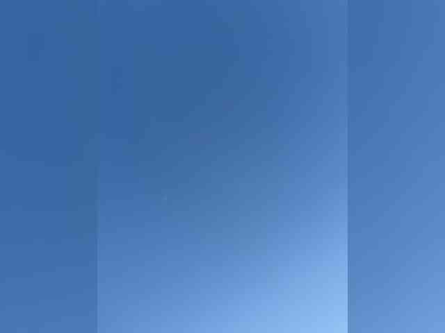 LYALYAtop webcam