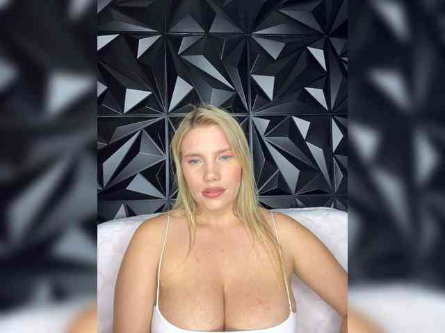 LYLAtop Sex Cam Show