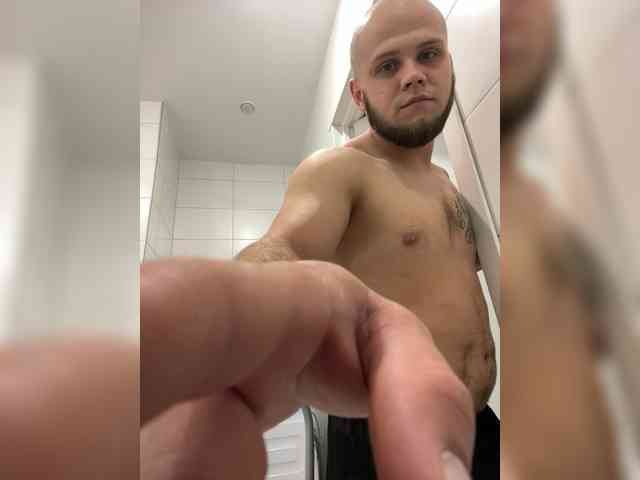 LYALYAtop webcam