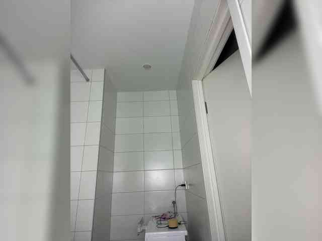 Model ini sedang live sekarang. LYLAtop
