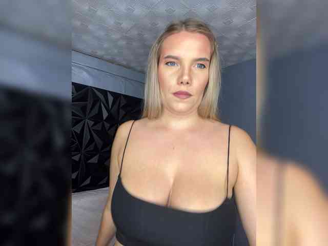 LYLAtop Sex Cam Show