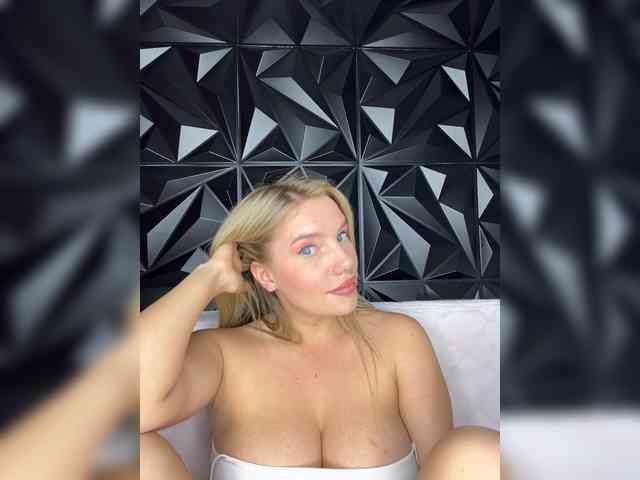 LYLAtop Sex Cam Show