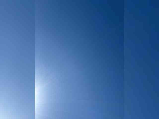 LYALYAtop webcam