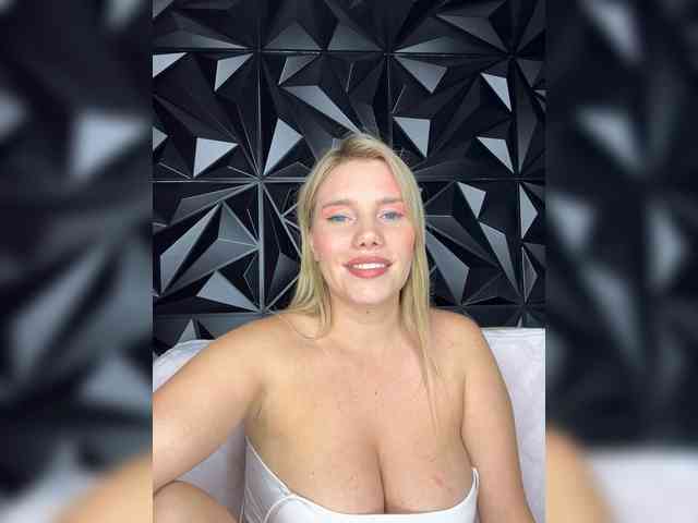 LYLAtop Sex Cam Show