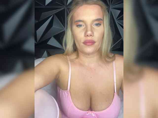 LYLAtop Sex Cam Show