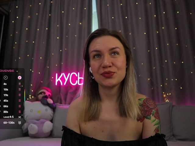 Rita_ live webcam show