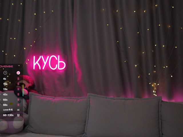1-x live cam on BongaCams
