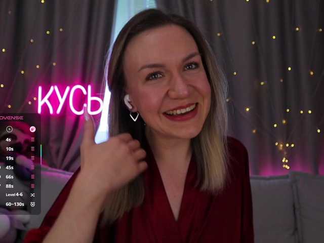1-x live cam on BongaCams