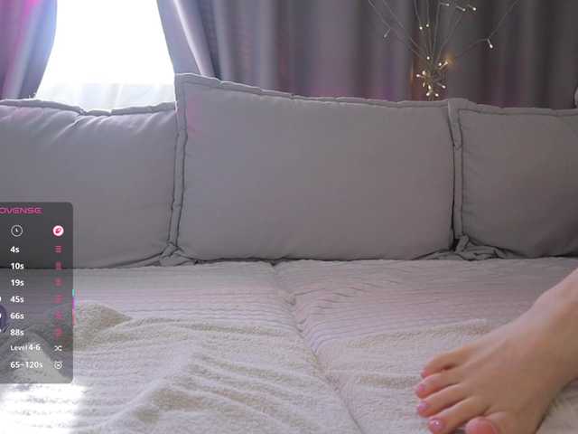 1-x live cam on BongaCams