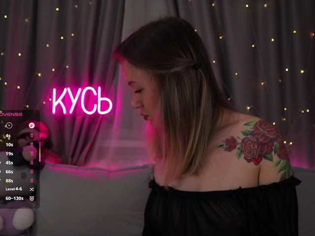 1-x live cam on BongaCams