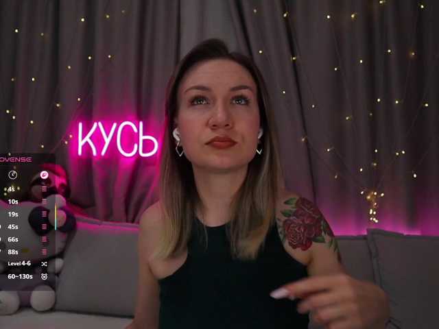 1-x live cam on BongaCams