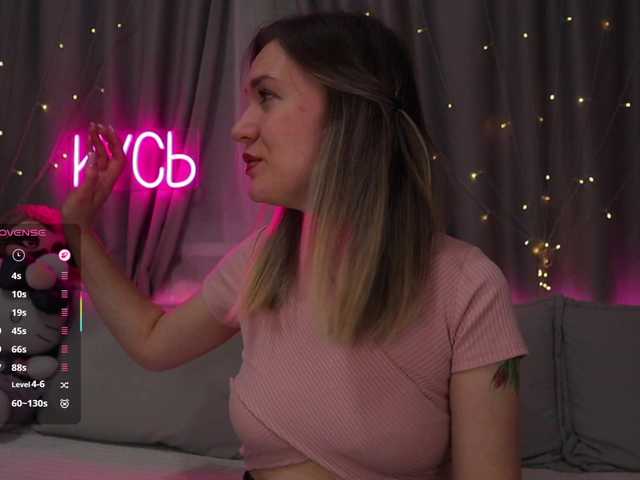 1-x live on BongaCams