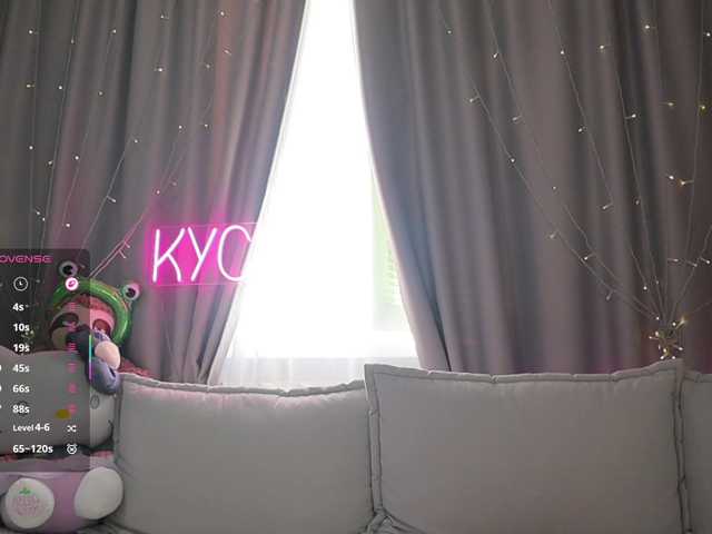 1-x live cam on BongaCams