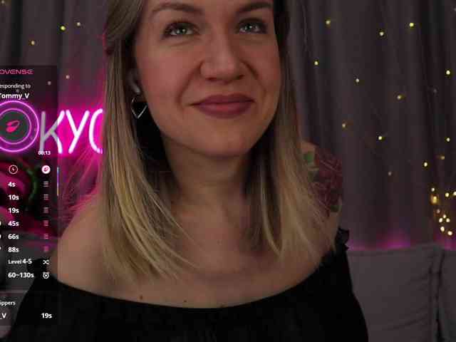 1-x Sex Cam Show