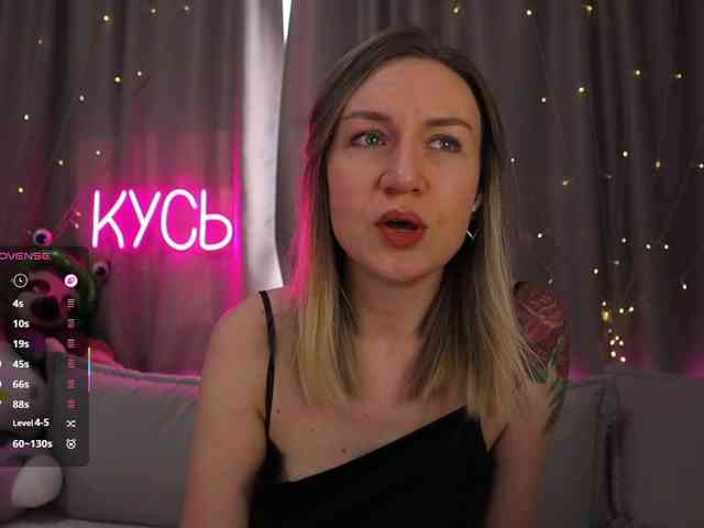 1-x Sex Cam Show