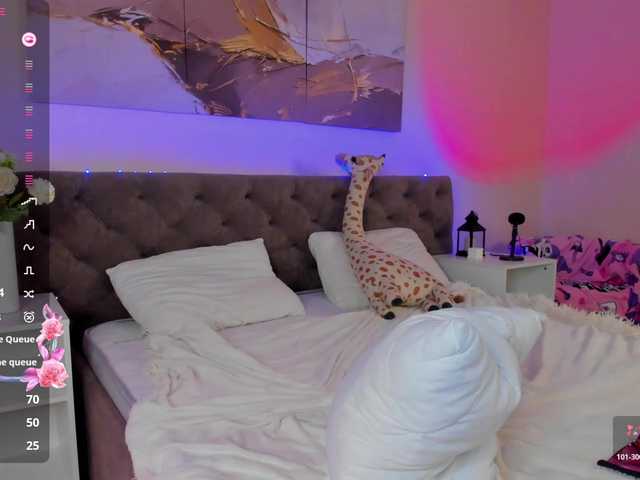 Lina-blueeyed's BongaCams show and profile