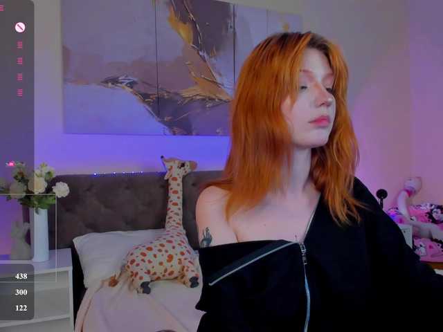 Lina-blueeyed live cam
