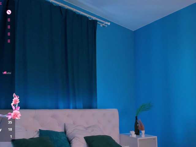 Lina-blueeyed's BongaCams show and profile