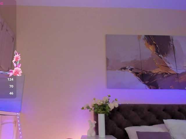 Lina-blueeyed's BongaCams show and profile