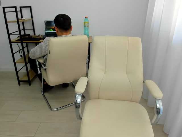 EveeEvian live cam on BongaCams