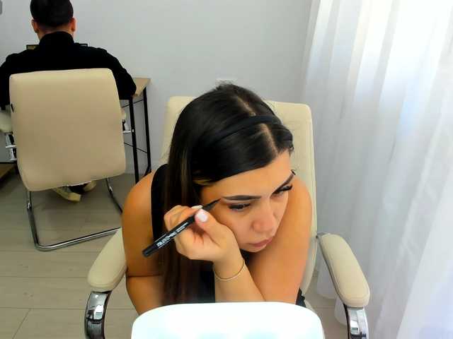 EveeEvian live cam on BongaCams
