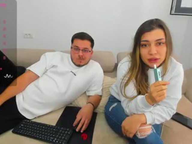 EveeEvian live cam on BongaCams