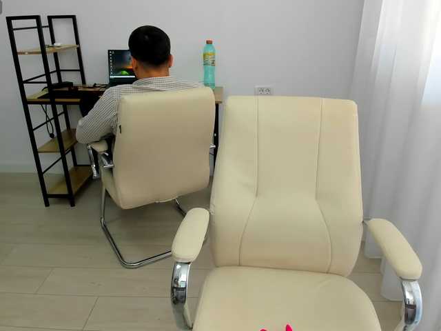 EveeEvian live cam on BongaCams