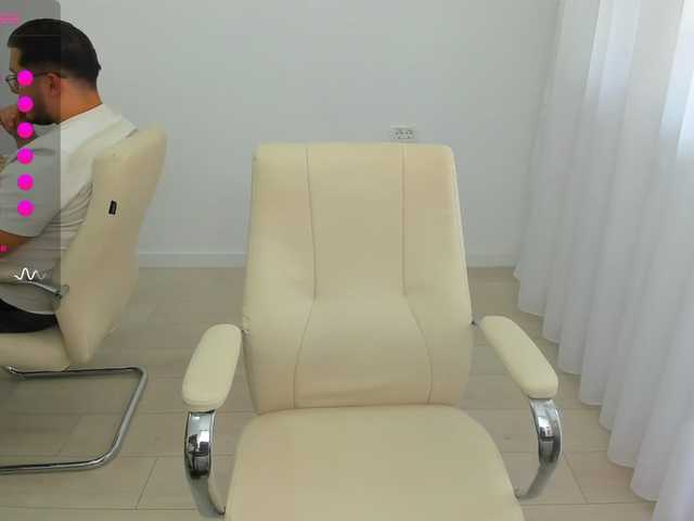 EveeEvian live cam