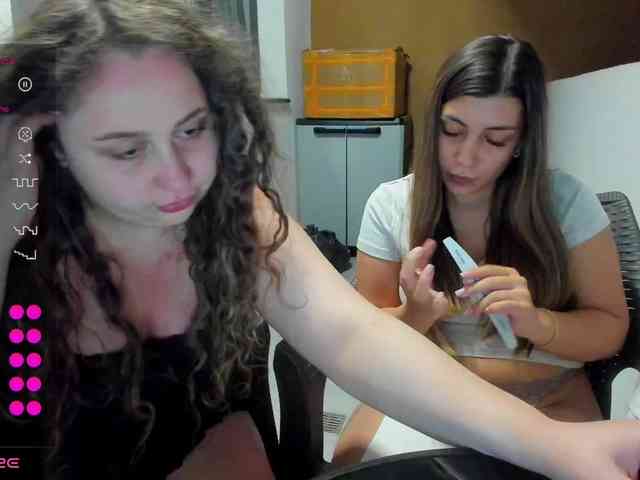 EveeEvian Sex Cam Show