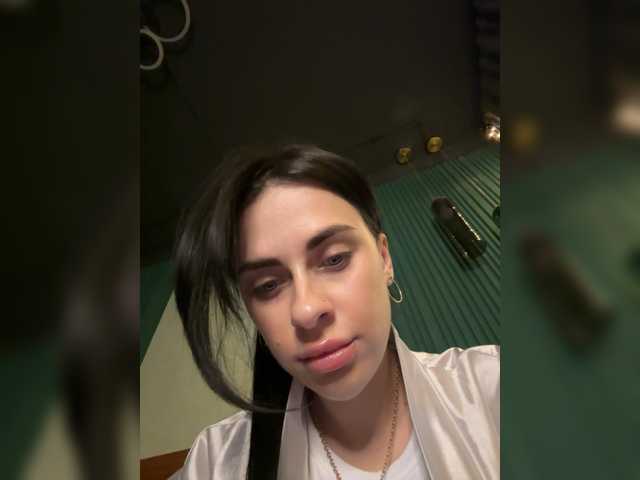 Anomaliya live cam on BongaCams