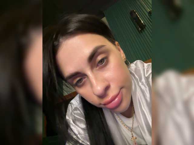 Anomaliya live cam on BongaCams