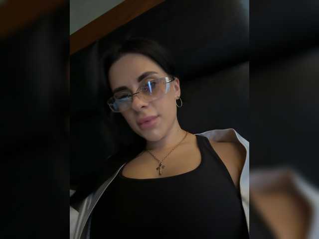 Anomaliya live cam on BongaCams